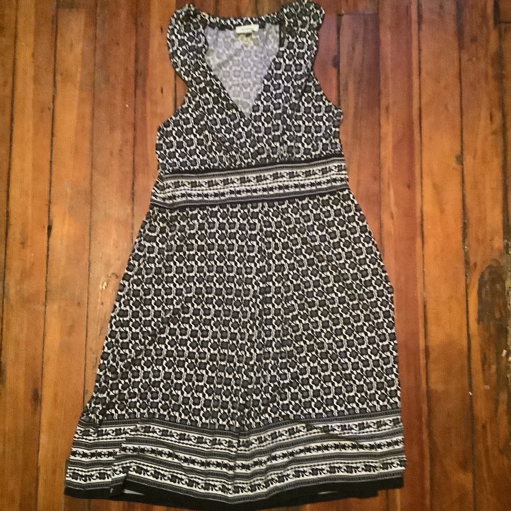 Max Studio Black & White Summer